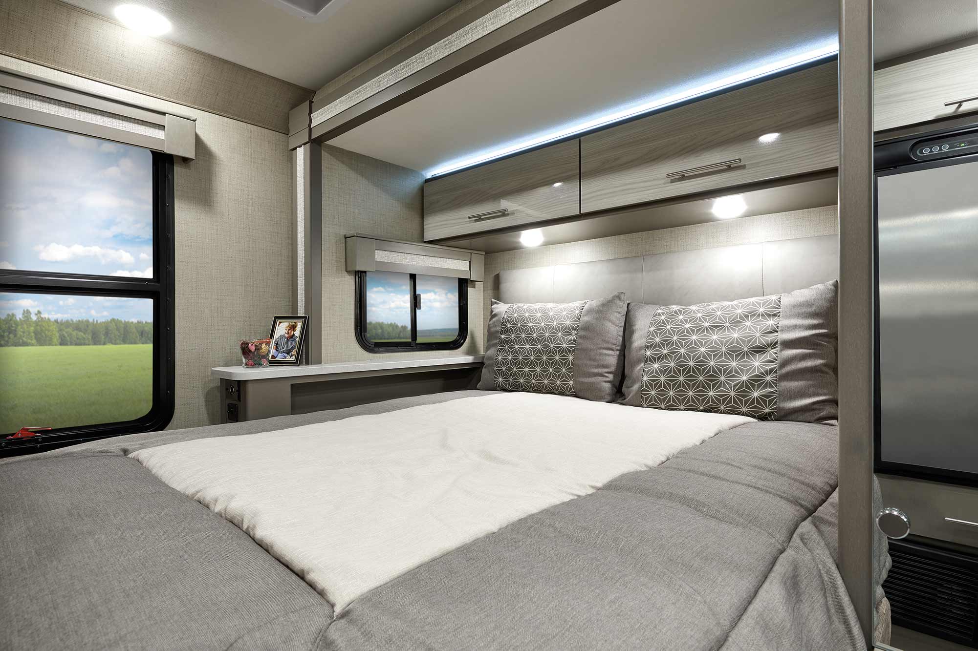 Chambre Thor Motor Coach Compass